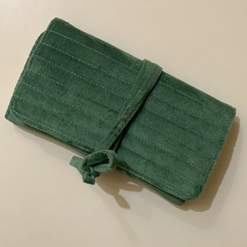 NWOT Sezane Velvet Travel Jewelry Wrap Pouch